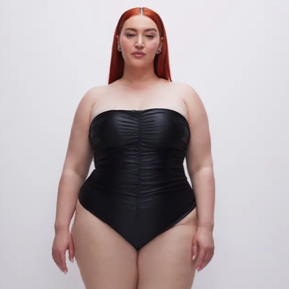 Good American Other - Good American Strapless Ruched One-Piece Black Swimsuit